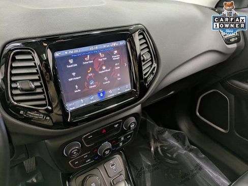 Used 2019 Jeep Compass Limited image 12