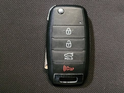 Used 2019 Kia Soul FWD image 32