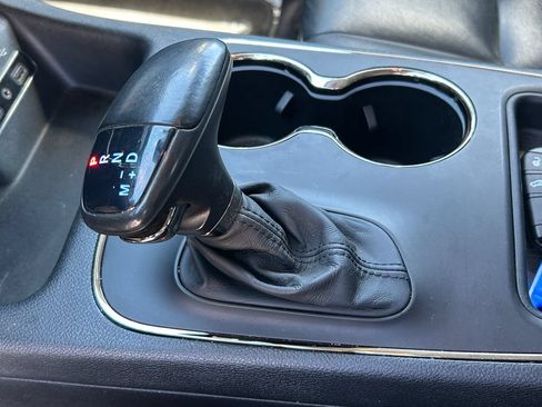 Used 2018 Dodge Durango GT AWD/4WD image 18