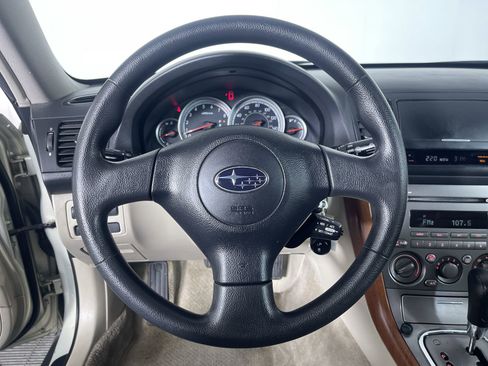 Used 2005 Subaru Outback 2.5i image 15