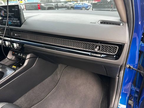 Used 2024 Honda Civic Touring image 35