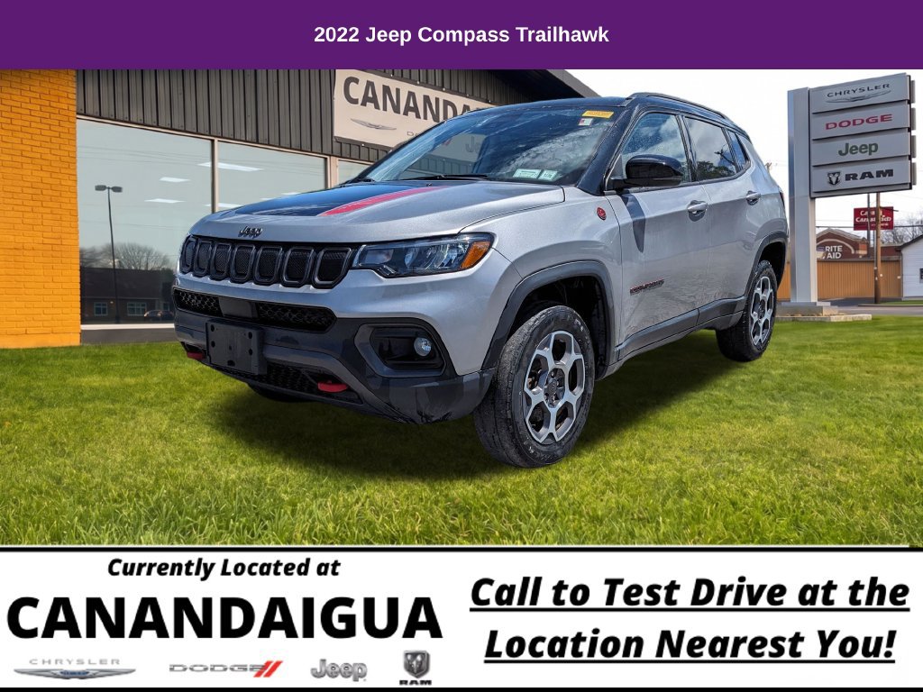 Used 2022 Jeep Compass Trailhawk w/ Trailhawk Convenience Group AWD/4WD image 4