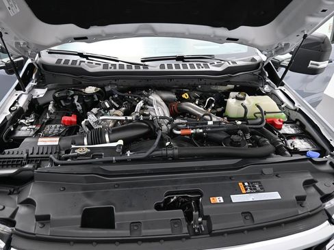 New 2026 Ford F450 Platinum w/ FX4 Off-Road Package image 38