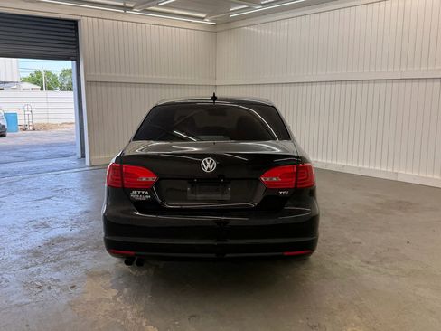 Used 2014 Volkswagen Jetta TDI Value Edition image 6