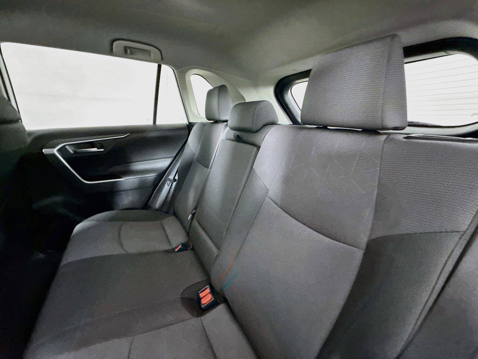 Certified 2025 Toyota RAV4 XLE AWD/4WD image 28