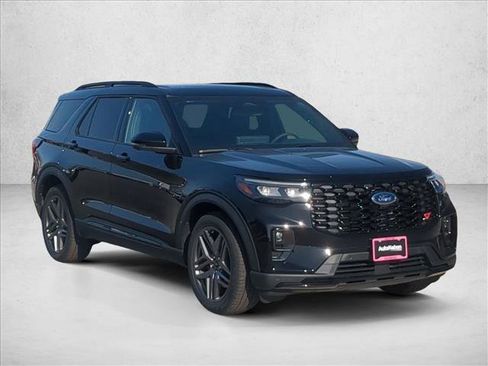 New 2026 Ford Explorer ST w/ Sun And Sound Package image 7