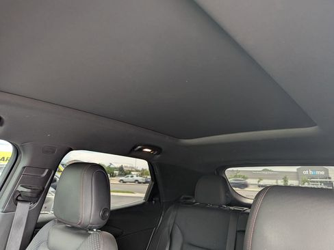 Used 2022 Chevrolet TrailBlazer RS w/ Sun and Liftgate Package FWD image 29