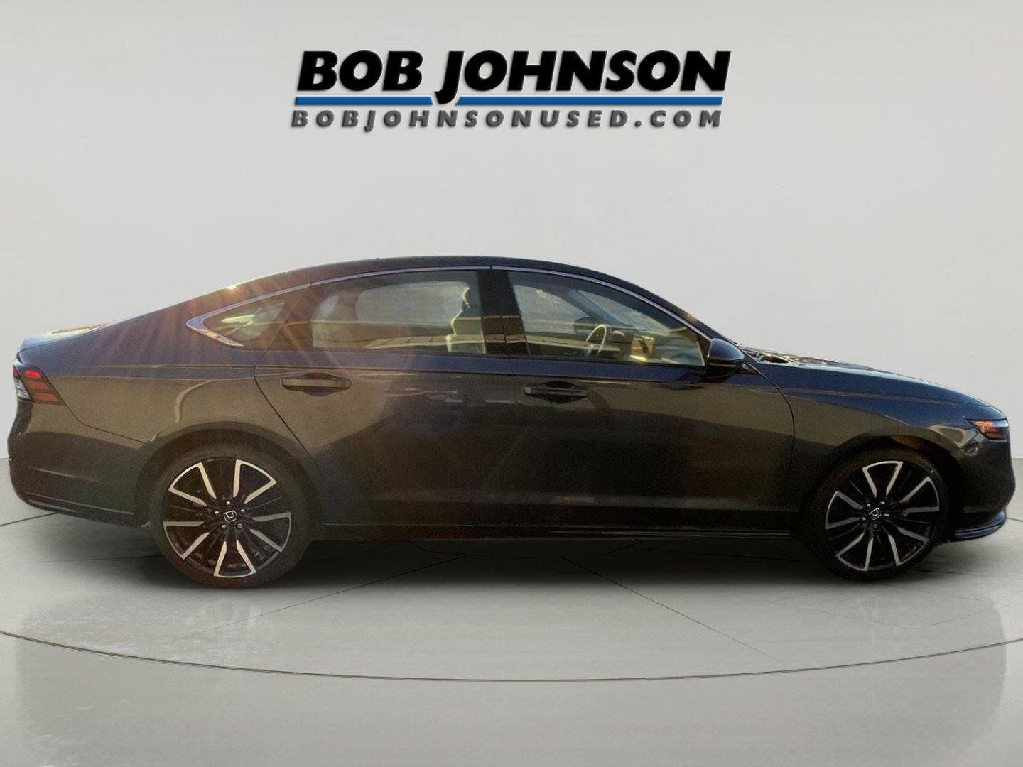 Used 2023 Honda Accord Touring image 8