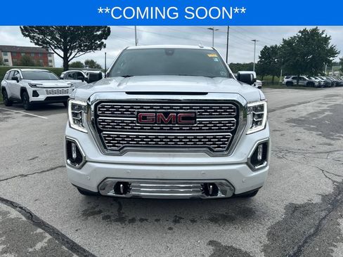Used 2022 GMC Sierra 1500 Denali w/ Denali Premium Package AWD/4WD image 2