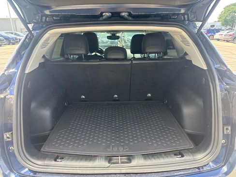Used 2019 Jeep Compass Limited AWD/4WD image 8
