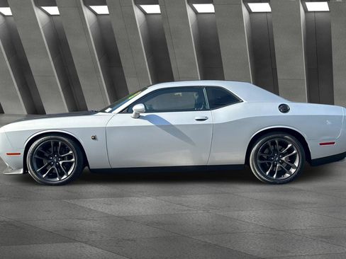 Used 2021 Dodge Challenger R/T Scat Pack w/ Shaker Package image 7