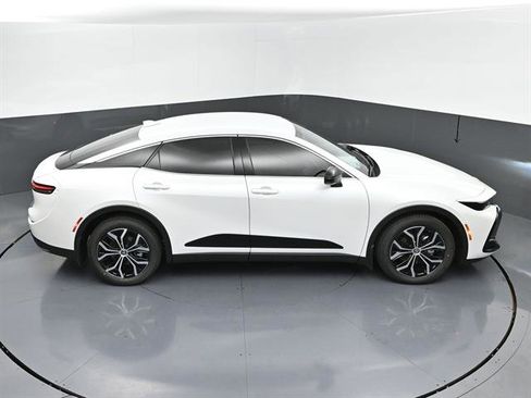 New 2026 Toyota Crown AWD/4WD image 36