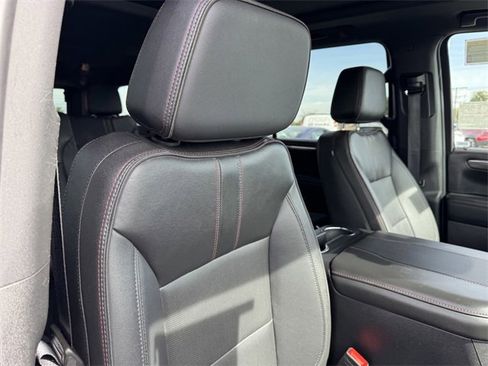 Used 2025 Chevrolet Suburban RST w/ Sun And Tow Package image 7