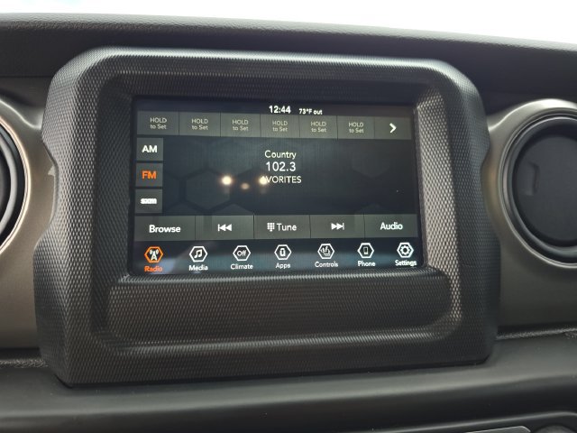 Used 2022 Jeep Gladiator Sport AWD/4WD image 22