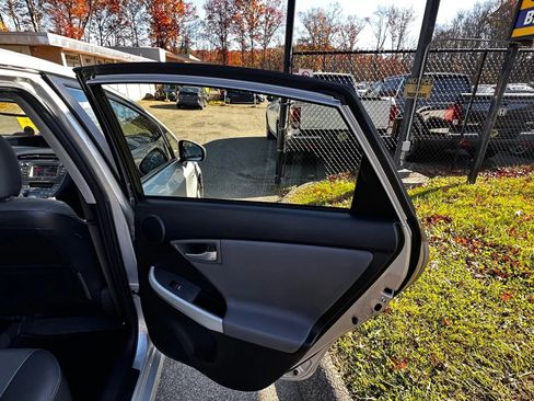 Used 2012 Toyota Prius Four image 27