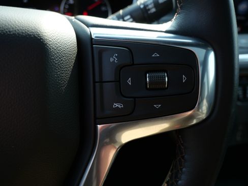 Used 2022 Chevrolet Blazer Premier w/ Enhanced Convenience Package AWD/4WD image 28