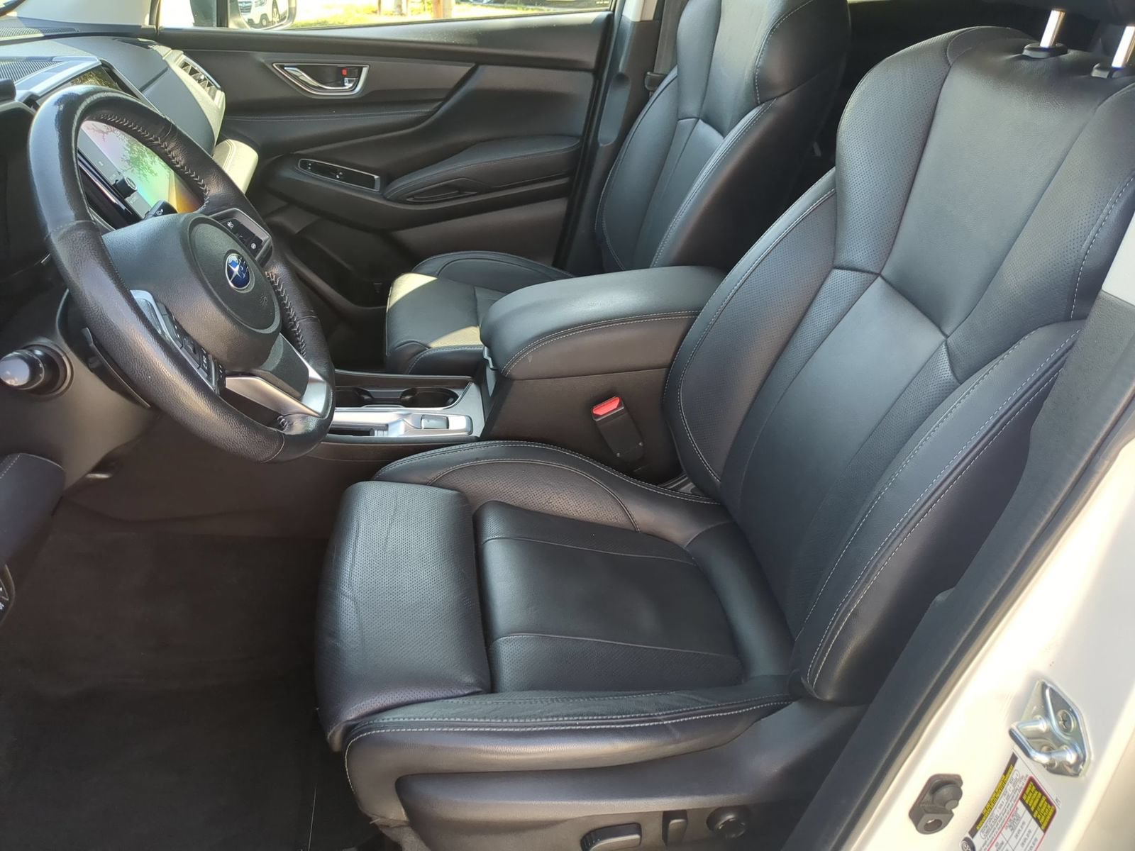 Used 2023 Subaru Ascent Limited w/ Technology Package AWD/4WD image 22