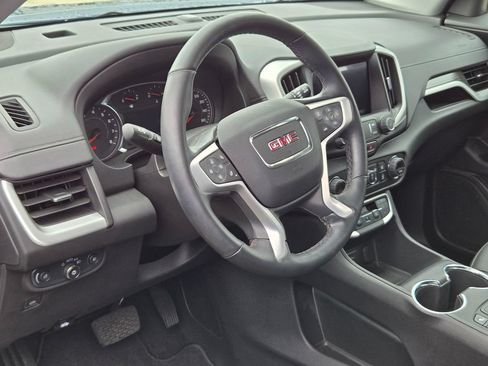 Used 2024 GMC Terrain SLT w/ Elevation Edition AWD/4WD image 6