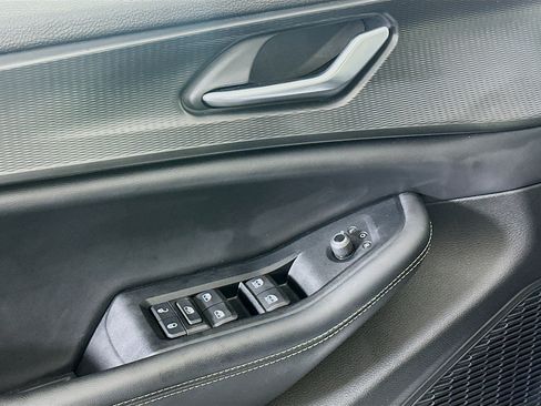 Used 2023 Jeep Grand Cherokee L Laredo AWD/4WD image 15