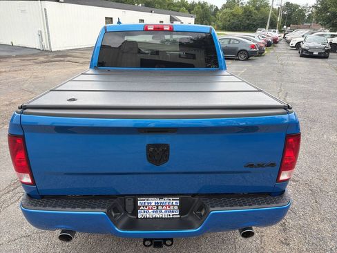 Used 2019 RAM 1500 Express w/ Hydro Blue Sport Package AWD/4WD image 23