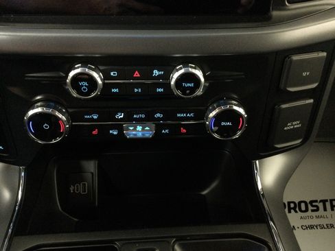 New 2025 Ford F150 XLT image 13