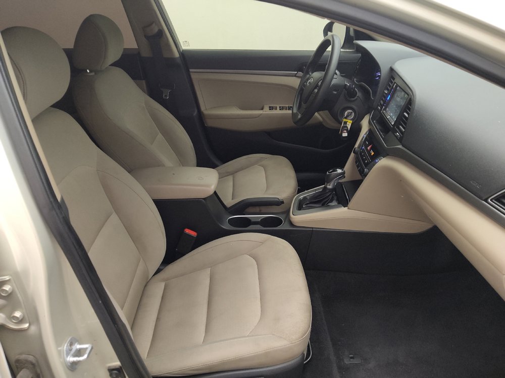 Used 2017 Hyundai Elantra SE FWD image 21