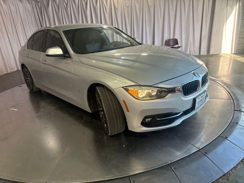 Used 2017 BMW 330e RWD image 3
