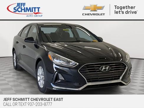 Used 2018 Hyundai Sonata SE FWD image 1