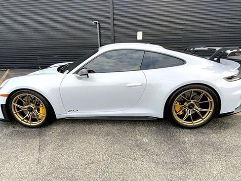 Used 2025 Porsche 911 GT3 image 2