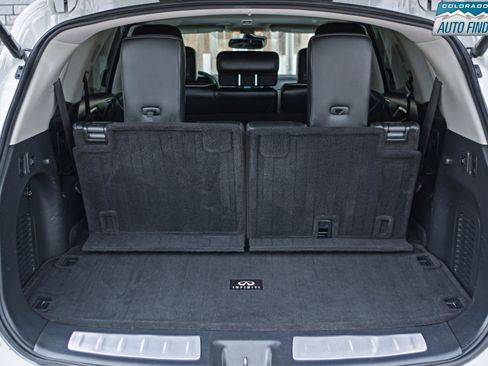 Used 2019 INFINITI QX60 Luxe w/ Sensory Package AWD/4WD image 29