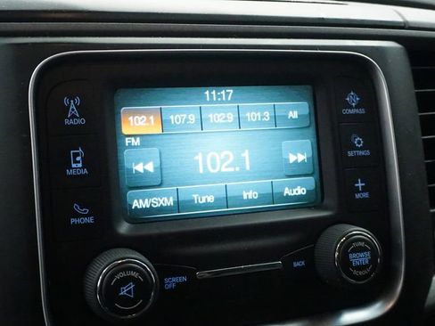 Used 2016 RAM 1500 Express image 33