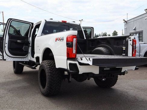 Used 2023 Ford F350 Platinum AWD/4WD image 39