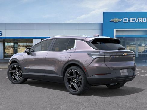 New 2026 Chevrolet Equinox EV LT image 3