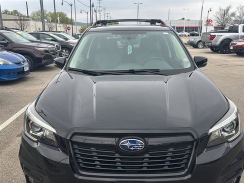 Used 2019 Subaru Forester Sport AWD/4WD image 4