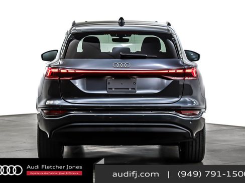 Used 2025 Audi Q6 e-tron Premium Plus w/ Premium Plus image 4