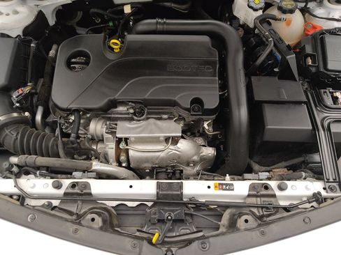 Used 2024 Chevrolet Malibu LS FWD image 30