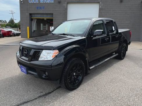 Used 2019 Nissan Frontier SV w/ Value Truck Package AWD/4WD image 5