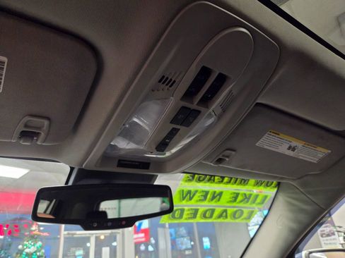 Used 2016 GMC Terrain SLE image 34