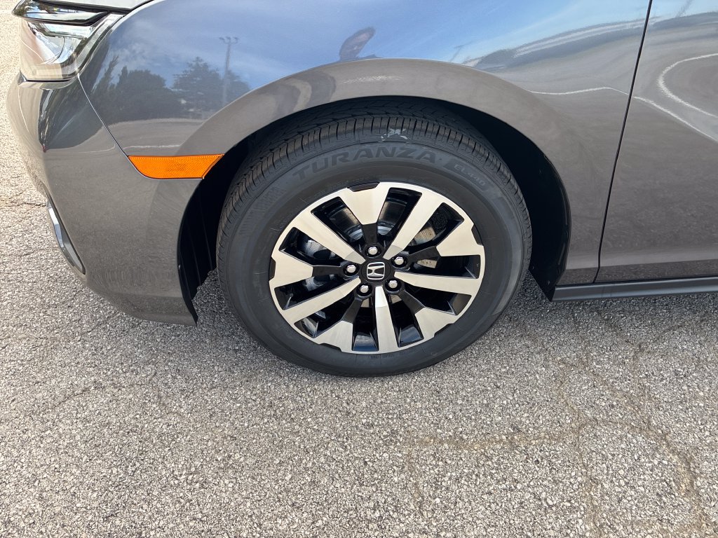 New 2027 Honda Odyssey EX-L image 9