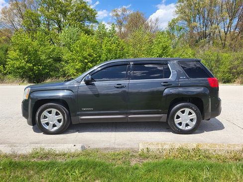 Used 2014 GMC Terrain SLE FWD image 3