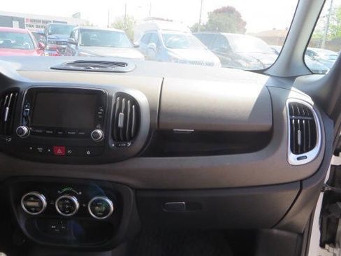 Used 2014 FIAT 500L Trekking w/ Popular Equipment Group FWD image 24