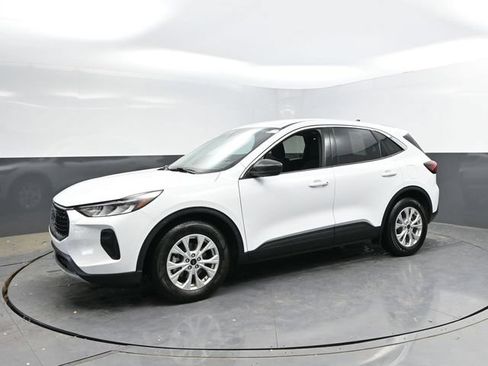 Used 2023 Ford Escape Active FWD image 8