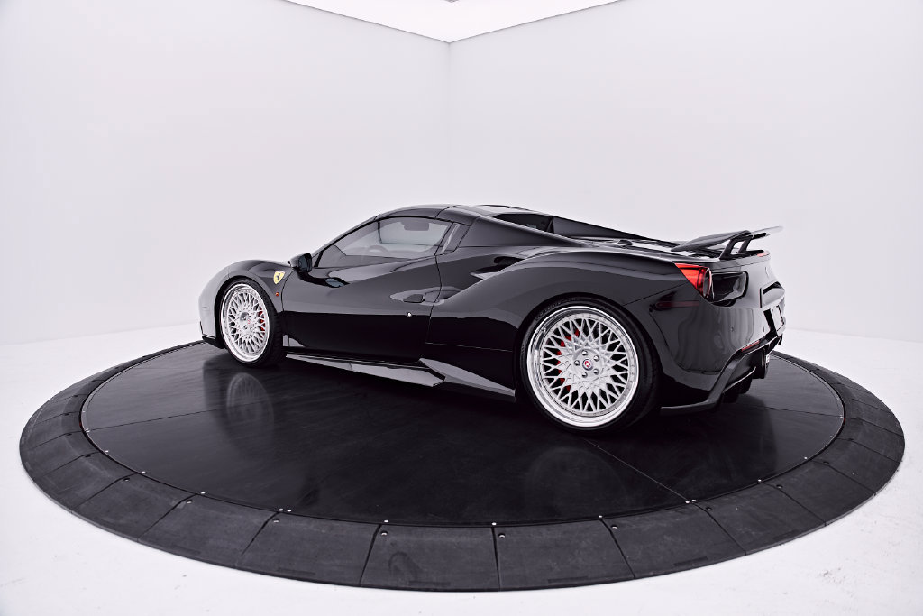 Used 2018 Ferrari 488 Spider RWD image 19