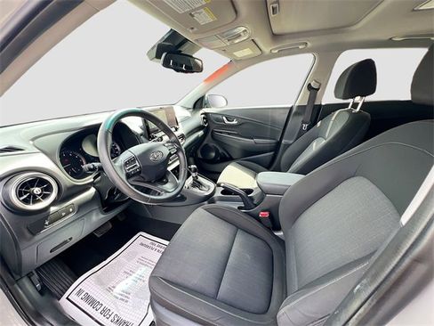 Used 2023 Hyundai Kona SEL w/ Convenience Package image 21
