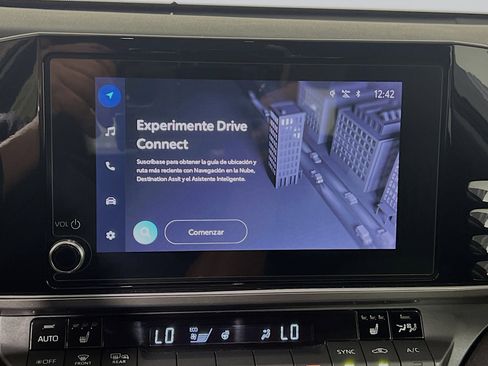 Used 2025 Toyota Camry LE w/ Convenience Package image 27