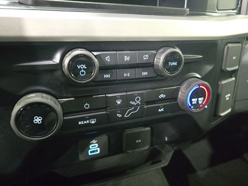 Used 2024 Ford F450 XLT w/ 360-Degree Camera Package image 22