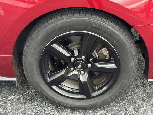 Used 2019 Ford Mustang Coupe image 18