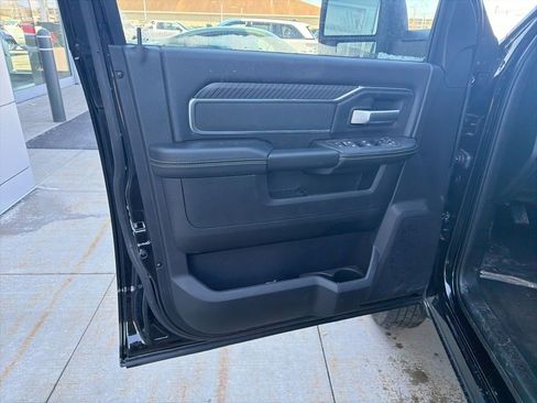 New 2026 RAM 3500 Big Horn AWD/4WD image 16