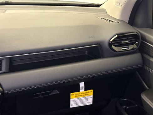 New 2026 Honda Pilot Touring image 16