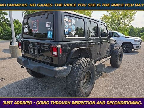 Used 2023 Jeep Wrangler Unlimited Sport AWD/4WD image 6